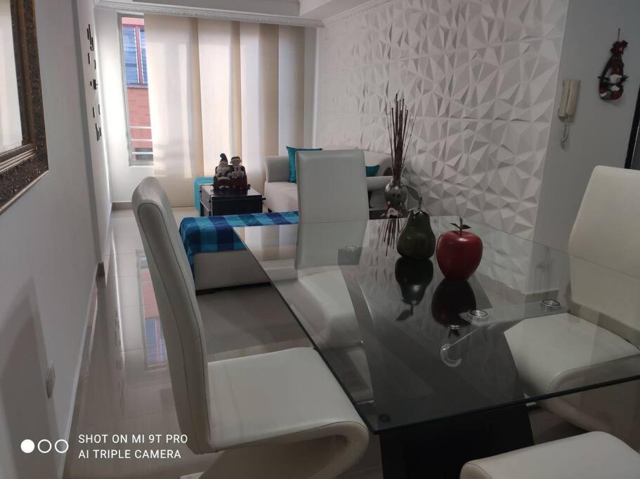 Apto Con Mejor Ubicacion Estrategica En La Ciudad Apartment